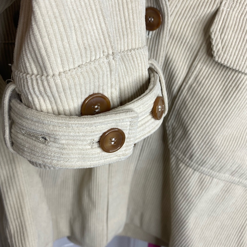 Avec Les Filles Creamy Beige Cordury Oversized Cropped
Jacket - Picture 5 of 10